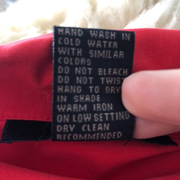 🖐 Anne Carson Silk Button Down Shirt - Picture 5 of 5